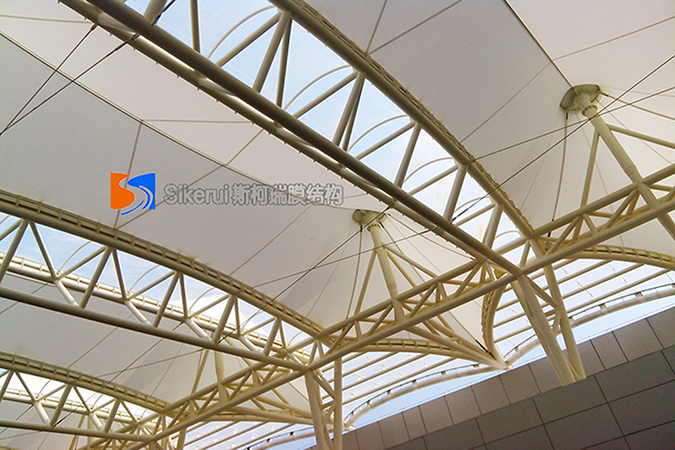 香港大學(xué)頂棚膜結(jié)構(gòu)工程(1)